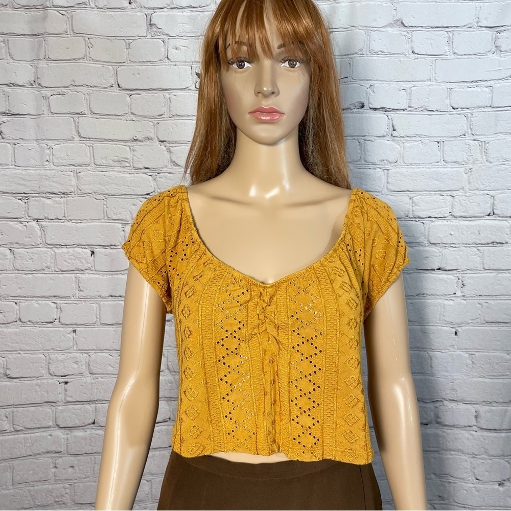 Free People Viscose EyeLet Crop Mustard Top Size M